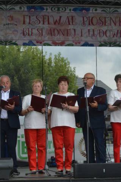 ZŁOTA JESIEŃ koncertuje